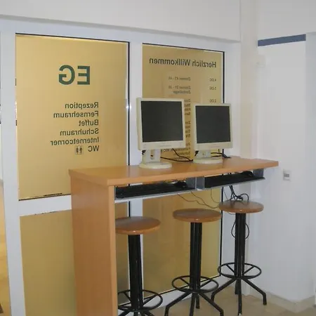 Haunspergstrasse Hostel *